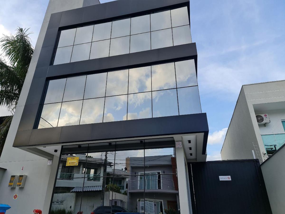 Apartmán Seasons Bc Balneário Camboriú Exteriér fotografie