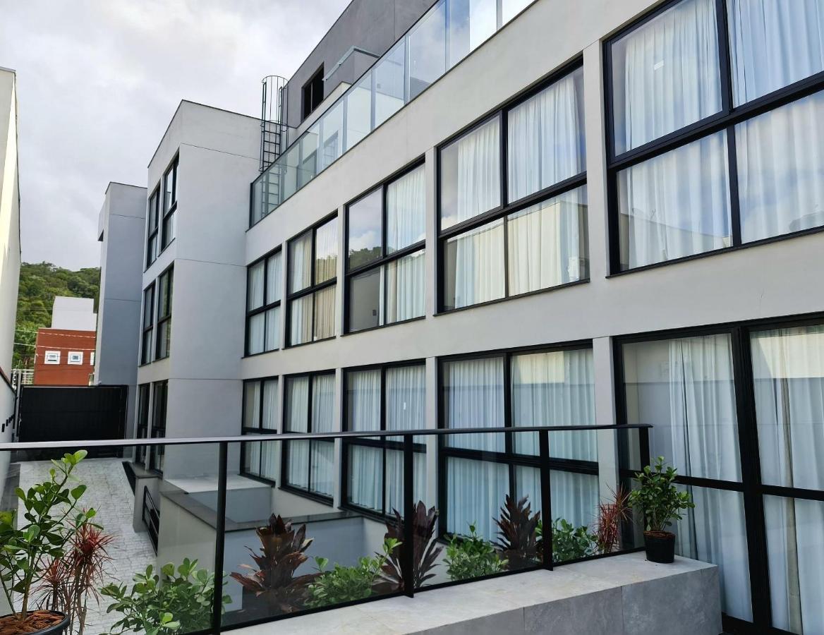 Apartmán Seasons Bc Balneário Camboriú Exteriér fotografie